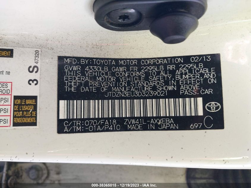 2013 TOYOTA PRIUS V THREE - JTDZN3EU3D3239021
