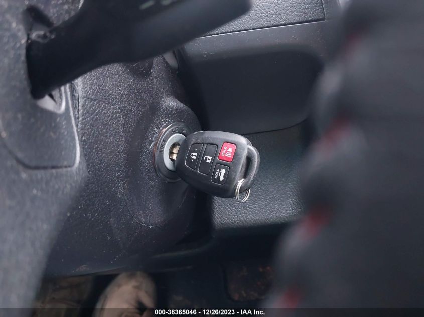 2015 TOYOTA CAMRY SE - 4T1BF1FK8FU900681