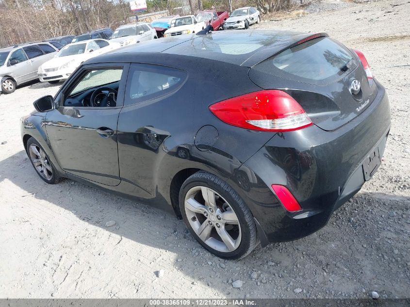 2013 HYUNDAI VELOSTER - KMHTC6AD9DU175429