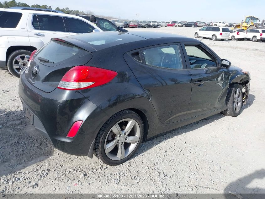 2013 HYUNDAI VELOSTER - KMHTC6AD9DU175429