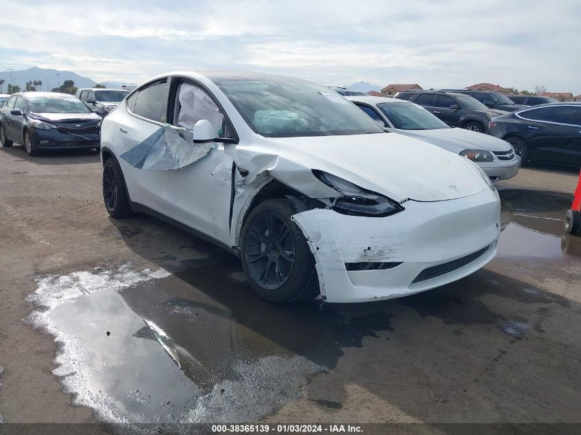 2021 TESLA MODEL Y STANDARD RANGE REAR-WHEEL DRIVE - 5YJYGDED5MF132891