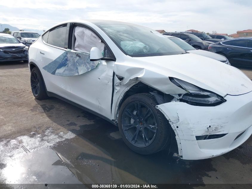 2021 TESLA MODEL Y STANDARD RANGE REAR-WHEEL DRIVE - 5YJYGDED5MF132891