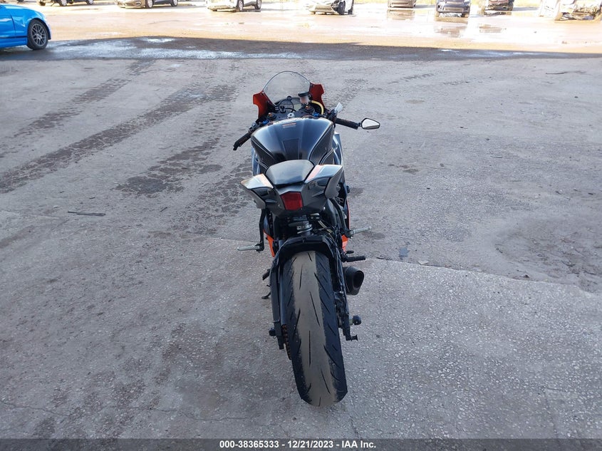 VIN JYARJ28E7LA006243 2020 YAMAHA YZFR6