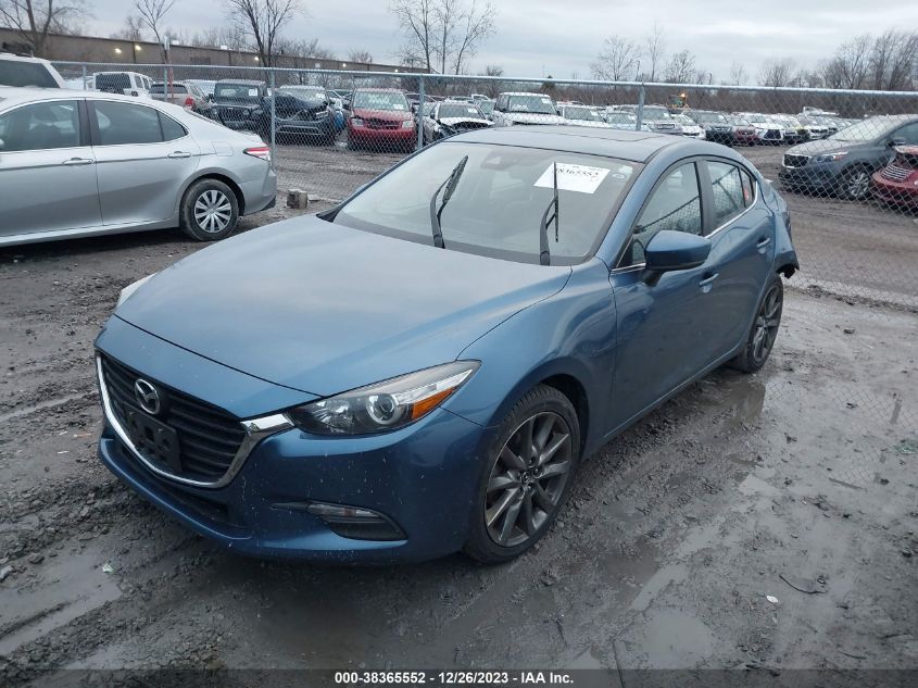 2018 MAZDA MAZDA3 TOURING - 3MZBN1V30JM260011