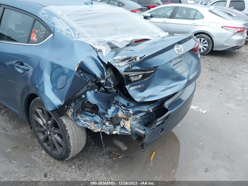 2018 MAZDA MAZDA3 TOURING - 3MZBN1V30JM260011