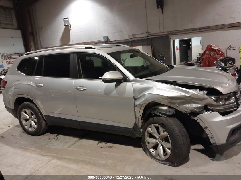 VIN 1V2HR2CA8JC500317 2018 VOLKSWAGEN ATLAS