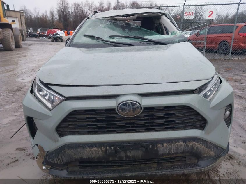 2020 TOYOTA RAV4 XLE - 2T3P1RFV2LW129375