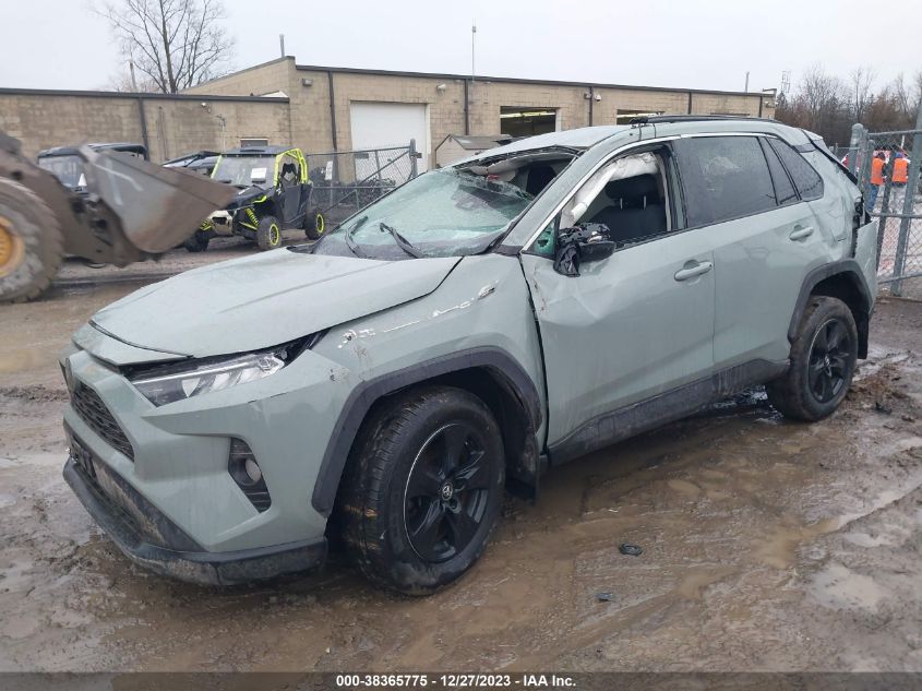 2020 TOYOTA RAV4 XLE - 2T3P1RFV2LW129375