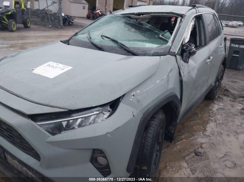 2020 TOYOTA RAV4 XLE - 2T3P1RFV2LW129375
