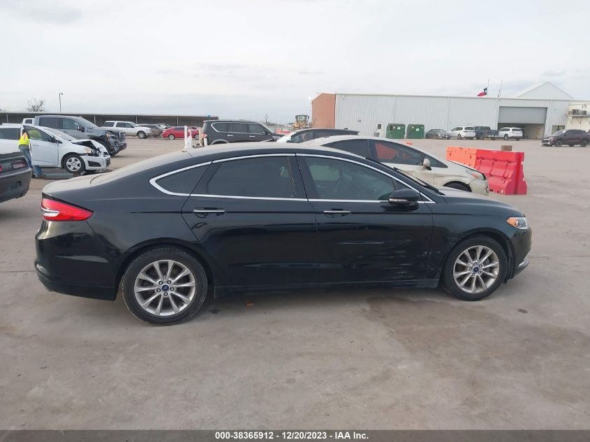 2017 FORD FUSION SE - 3FA6P0HD2HR220531