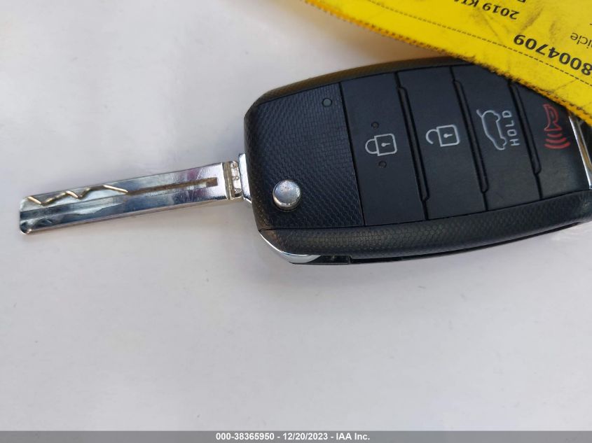 2019 KIA SOUL + - KNDJP3A56K7655270
