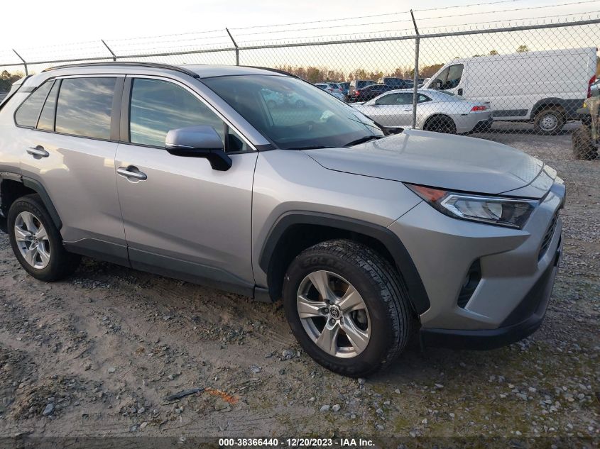 2021 TOYOTA RAV4 XLE - 2T3P1RFV6MC176069