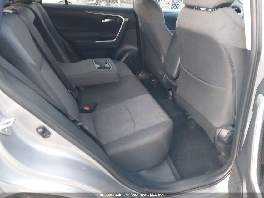 2021 TOYOTA RAV4 XLE - 2T3P1RFV6MC176069