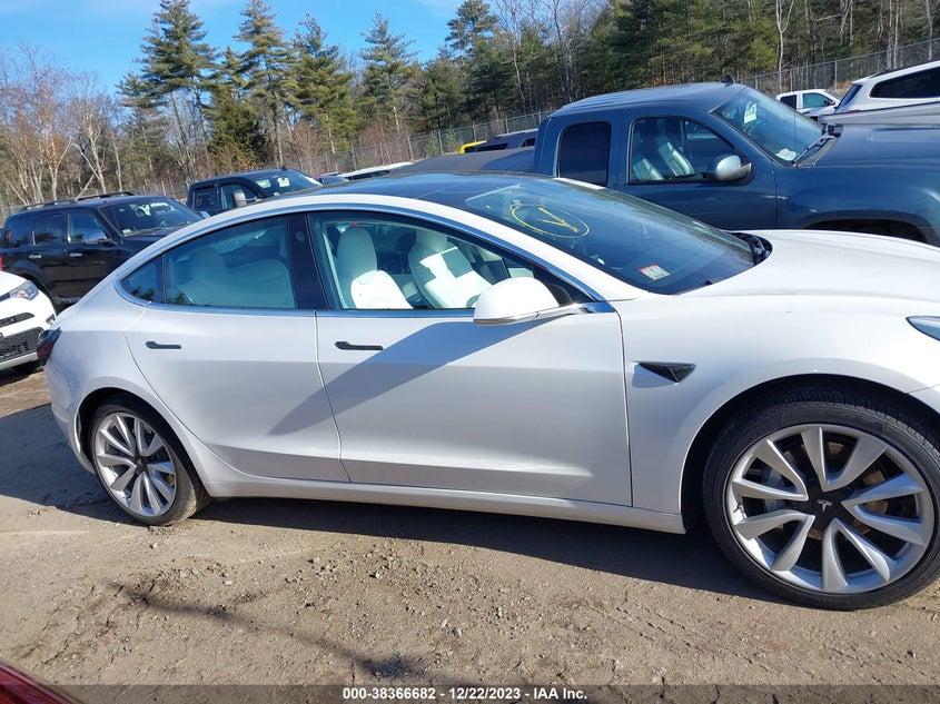 VIN 5YJ3E1EB2KF392546 2019 TESLA MODEL 3 LONG RANGE/PERFORMANCE