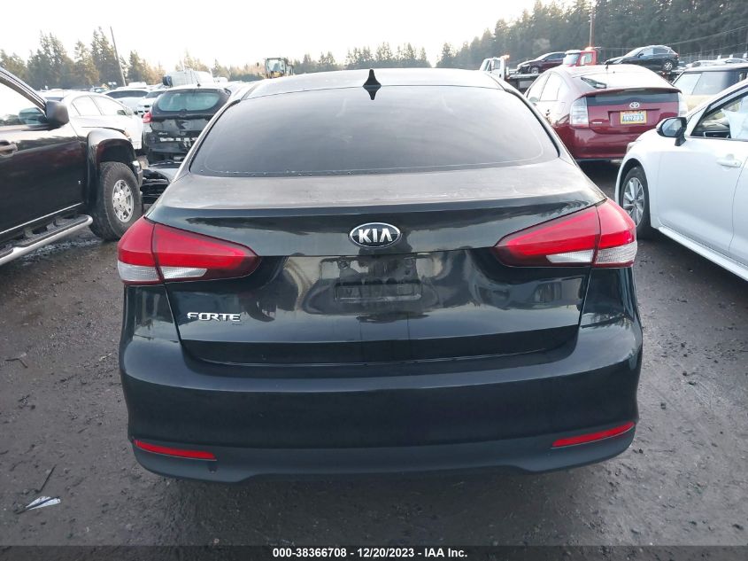 2018 KIA FORTE LX - 3KPFK4A7XJE266075