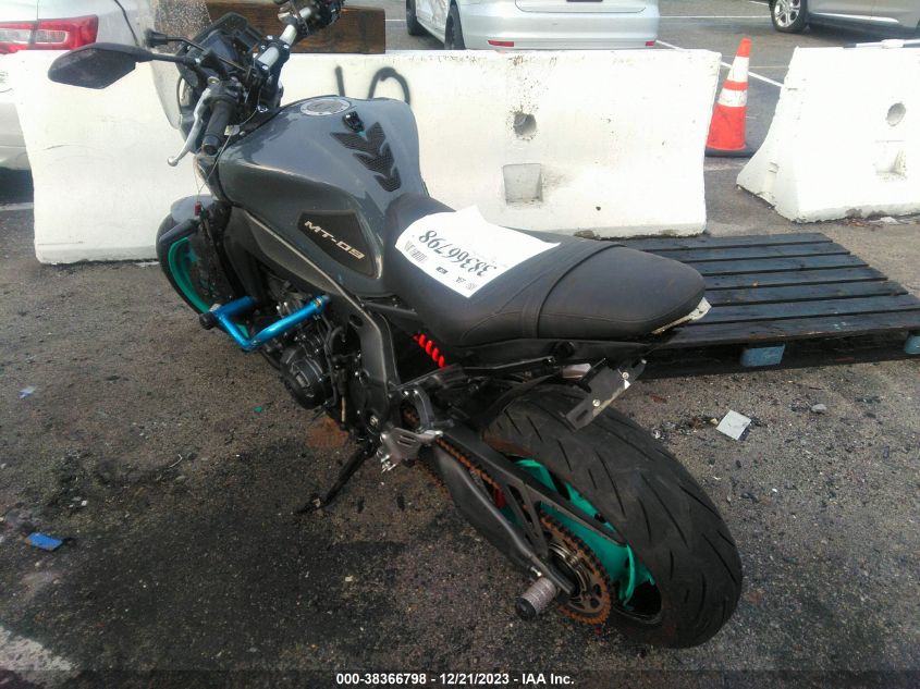 2022 YAMAHA MT09 C JYARN71Y4NA000537