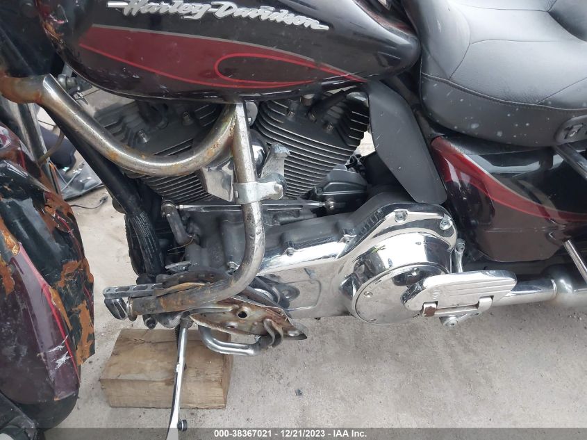 2013 HARLEY-DAVIDSON FLHTCUSE CVO ULTRA CLS ELECTRA GLD - 1HD1PR815DB959758