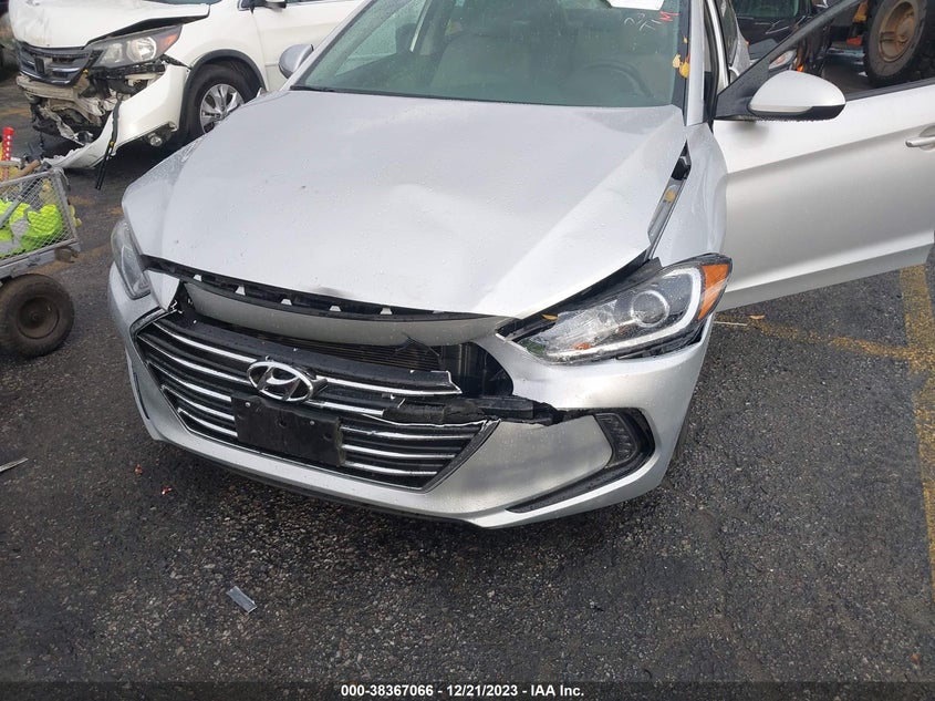 VIN 5NPD84LFXHH096476 2017 HYUNDAI ELANTRA SE/VALUE/LIMITED