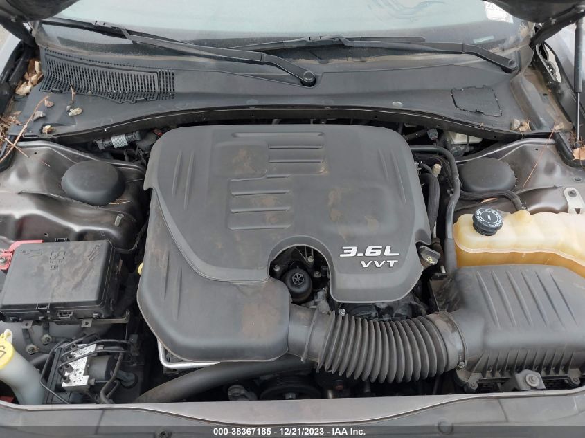2016 CHRYSLER 300 LIMITED - 2C3CCAAG5GH141761