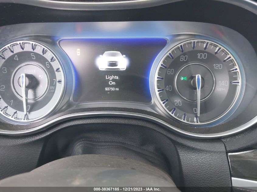 2016 CHRYSLER 300 LIMITED - 2C3CCAAG5GH141761