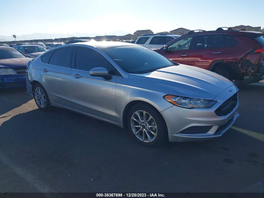 2017 FORD FUSION SE - 3FA6P0H71HR260643