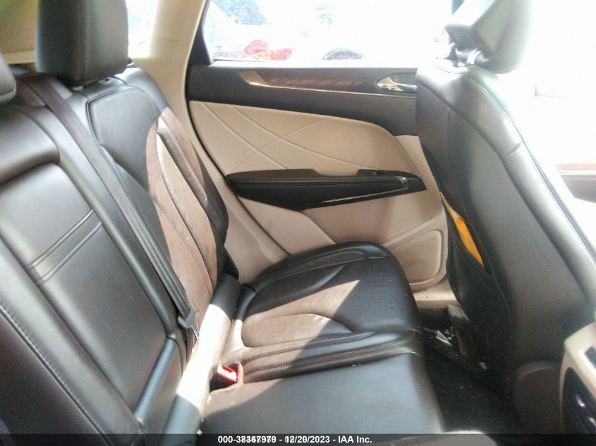 2017 LINCOLN MKC RESERVE - 5LMCJ3C95HUL57029