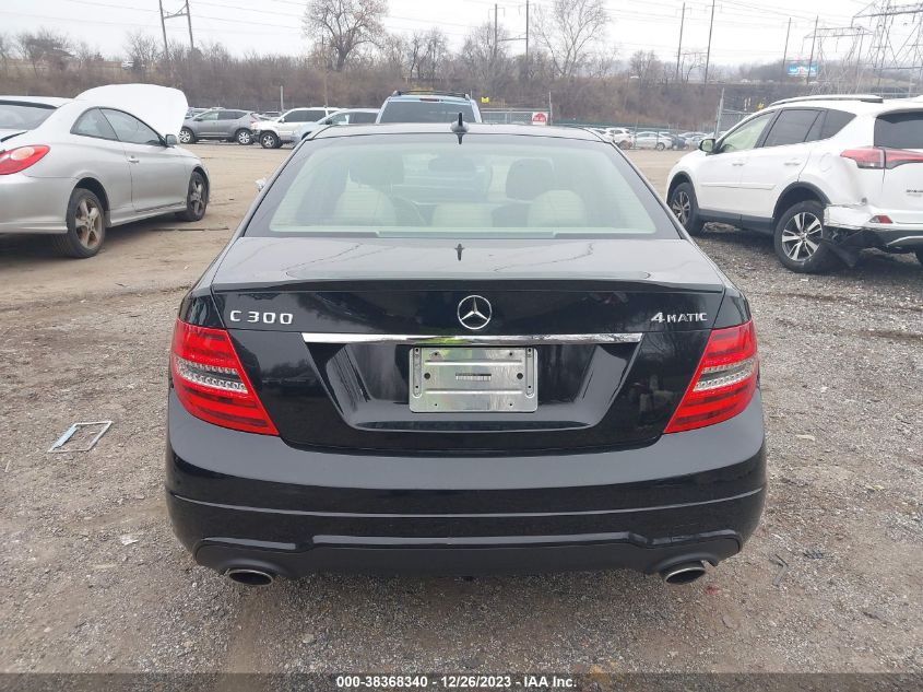 2013 MERCEDES-BENZ C 300 LUXURY 4MATIC/SPORT 4MATIC - WDDGF8AB4DR247394