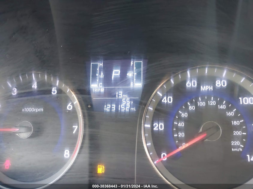 VIN KMHCT4AE0HU318996 2017 HYUNDAI ACCENT SE