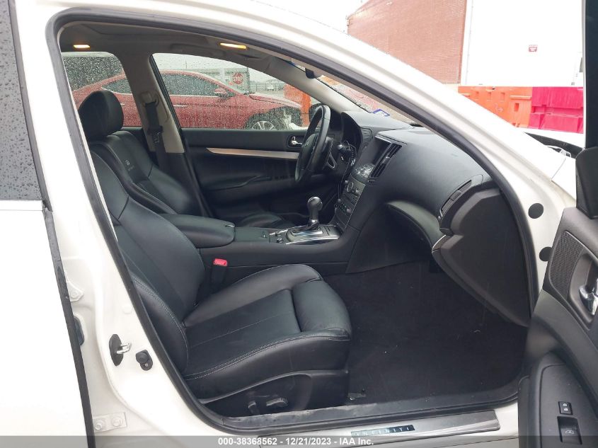 2013 INFINITI G37 JOURNEY JN1CV6AP1DM712483