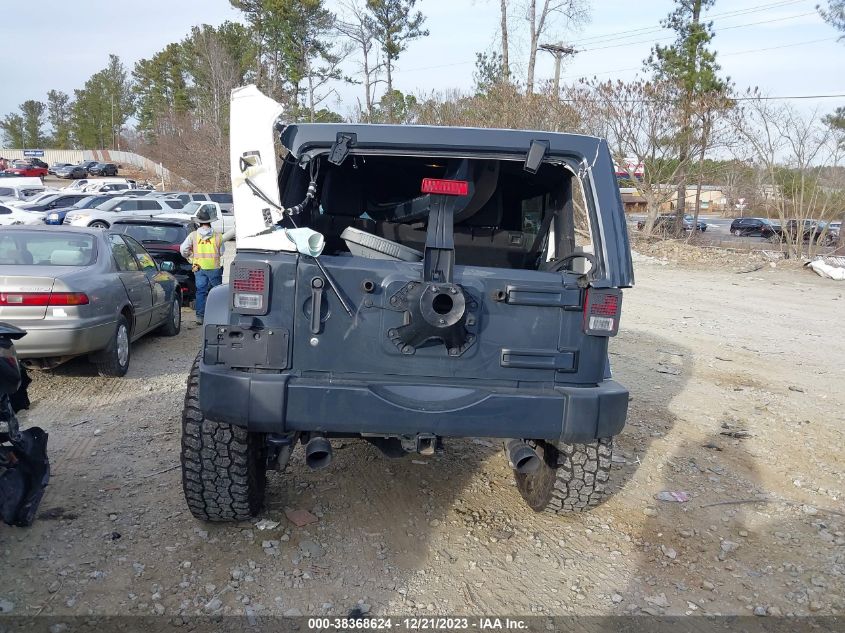 2017 JEEP WRANGLER UNLIMITED SAHARA 4X4 - 1C4BJWEG5HL601154
