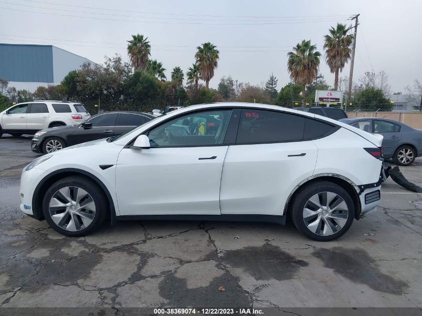 2021 TESLA MODEL Y - 5YJYGDEE9MF260138