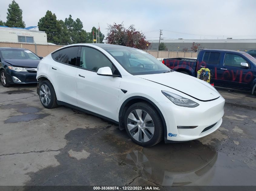 2021 TESLA MODEL Y - 5YJYGDEE9MF260138