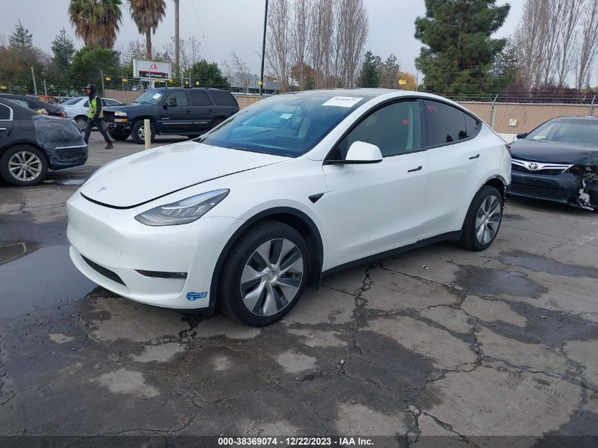 2021 TESLA MODEL Y - 5YJYGDEE9MF260138