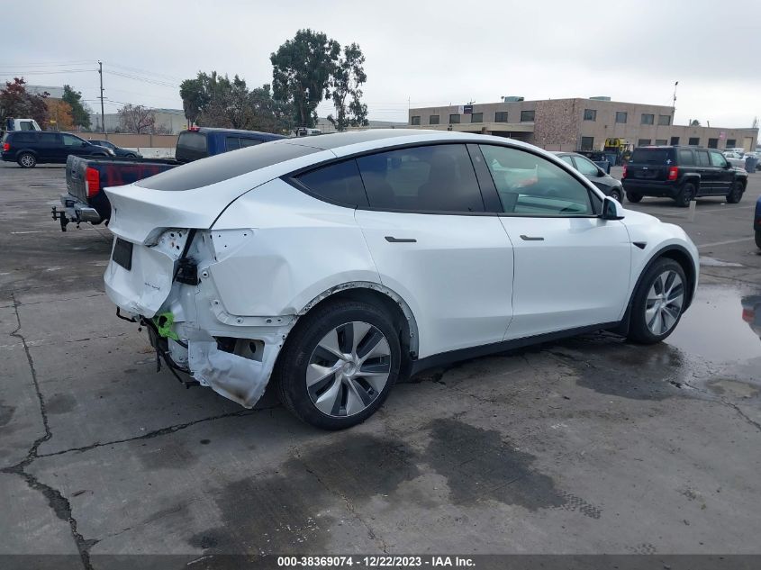 2021 TESLA MODEL Y - 5YJYGDEE9MF260138