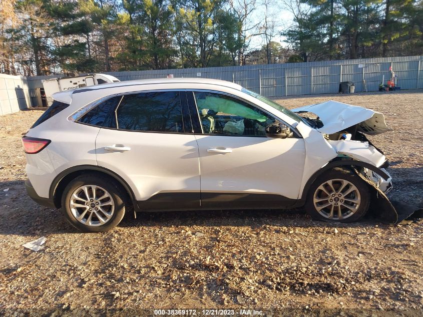 2021 FORD ESCAPE SE - 1FMCU0G63MUA66158