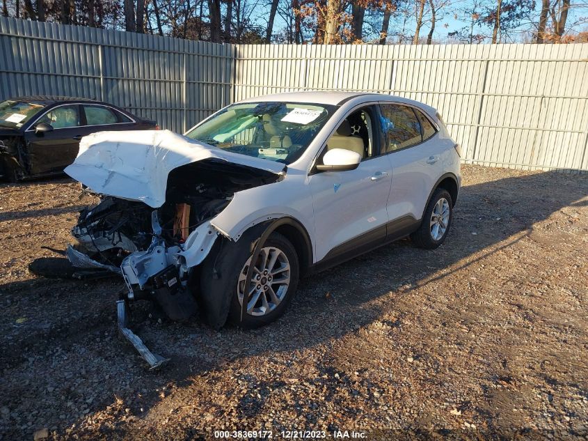 2021 FORD ESCAPE SE - 1FMCU0G63MUA66158