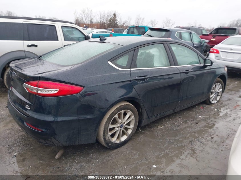VIN 3FA6P0LUXLR266317 2020 FORD FUSION HYBRID SE