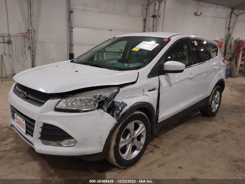 2015 FORD ESCAPE SE - 1FMCU0G77FUB87237