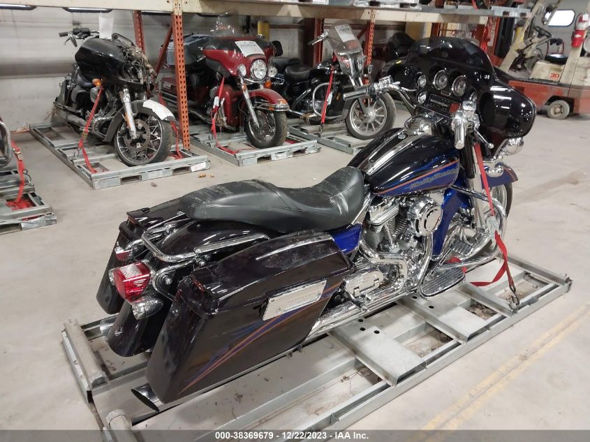 2004 HARLEY-DAVIDSON FLHTCSE - 1HD1PJE114Y952809