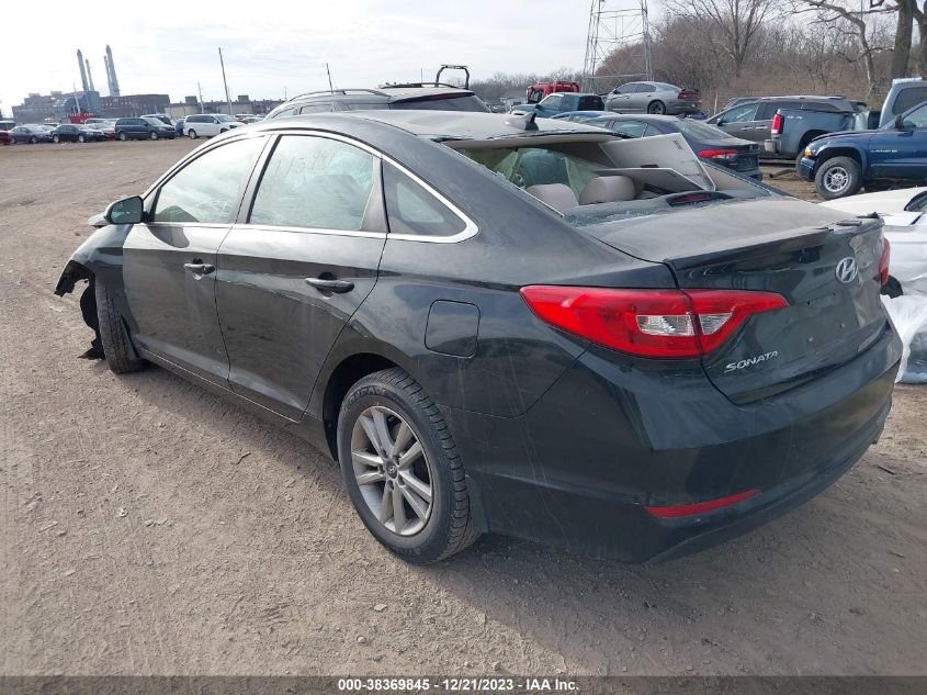 2015 HYUNDAI SONATA SE - 5NPE24AF9FH213941