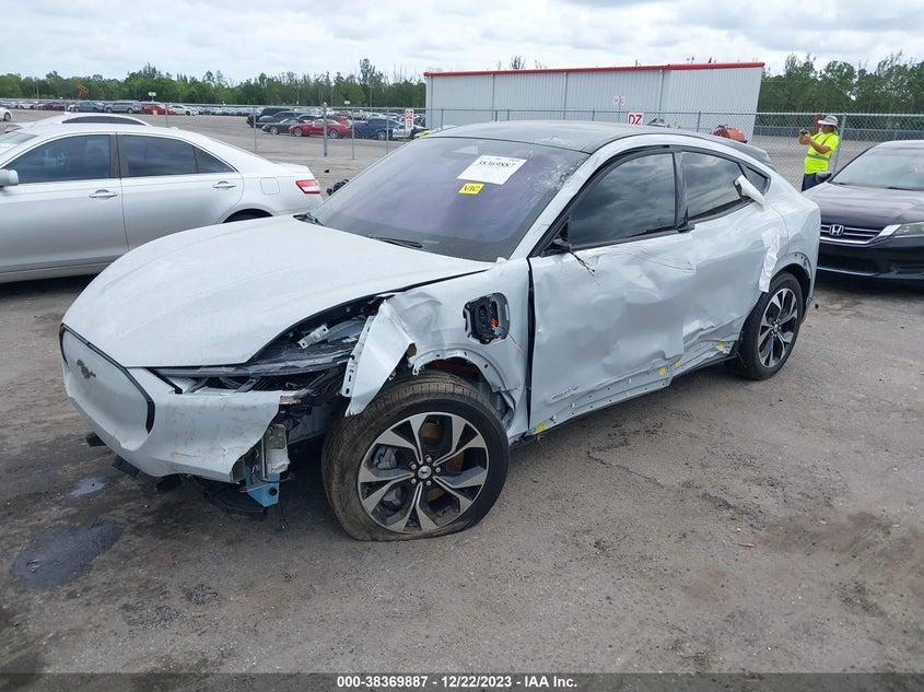 VIN 3FMTK3RM9PMA34729 2023 FORD MUSTANG MACH-E PREMIUM
