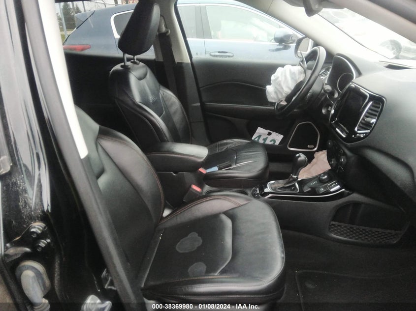 VIN 3C4NJDCBXMT576310 2021 JEEP COMPASS LIMITED