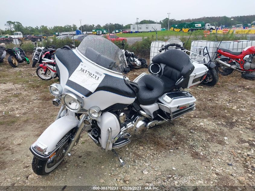 2008 HARLEY-DAVIDSON FLHTCUI - 5HD1FC4118Y600702