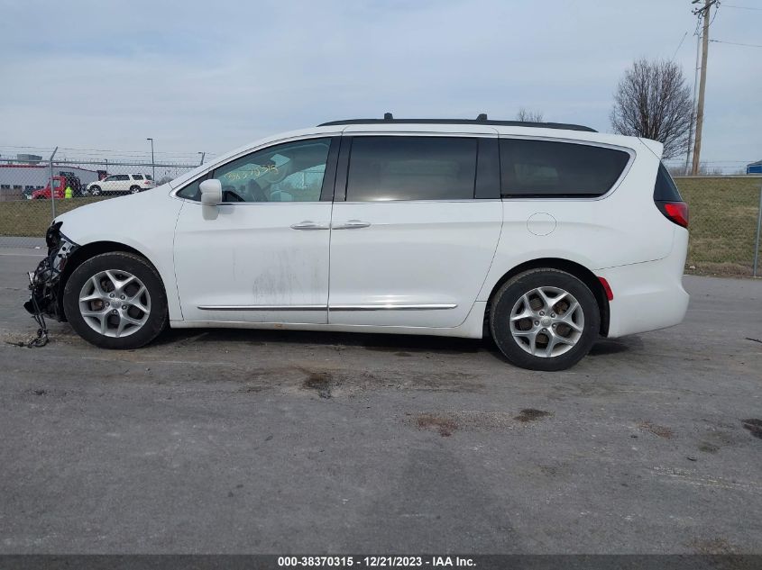 2C4RC1BG5HR543523 2017 CHRYSLER PACIFICA, photo no. 14