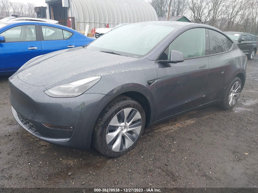 VIN 7SAYGDED3PF931575 2023 TESLA MODEL Y