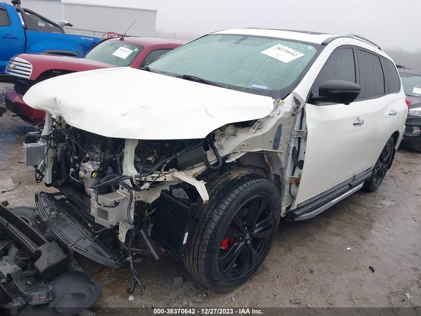 VIN 5N1DR2MM2HC684703 2017 NISSAN PATHFINDER PLATINUM