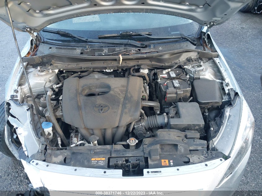 VIN 3MYDLBYV3JY317526 2018 TOYOTA YARIS IA