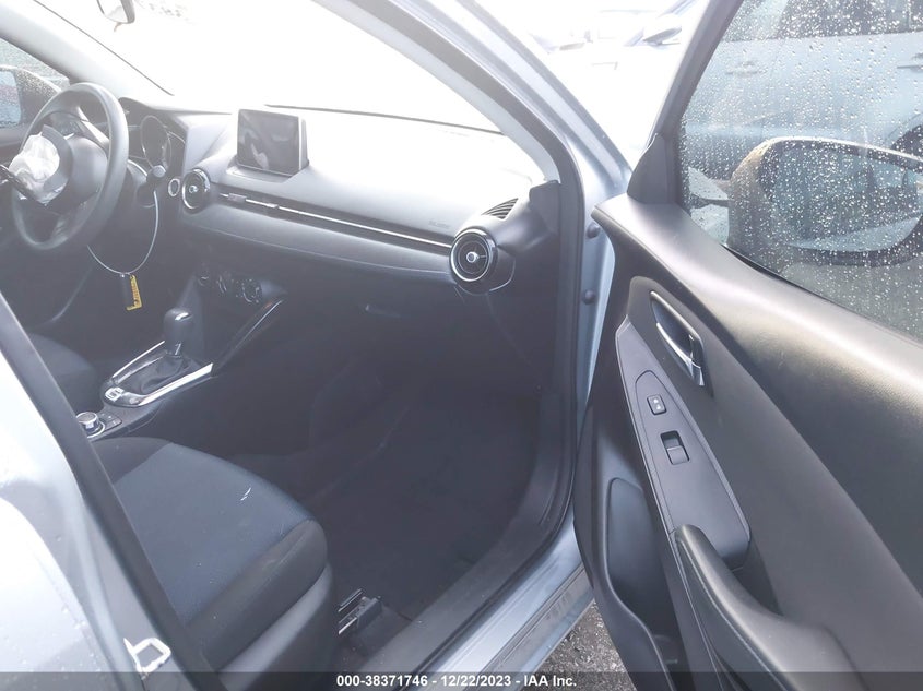 VIN 3MYDLBYV3JY317526 2018 TOYOTA YARIS IA