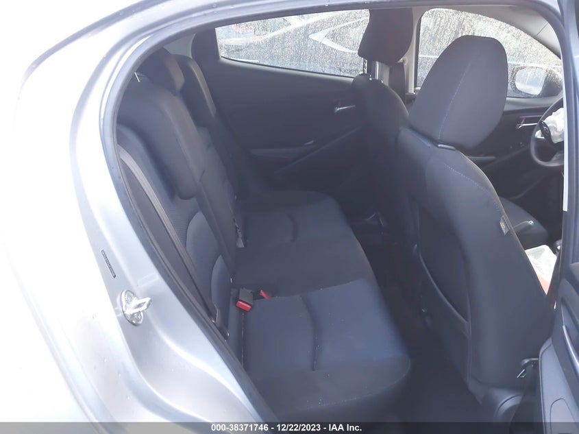 VIN 3MYDLBYV3JY317526 2018 TOYOTA YARIS IA
