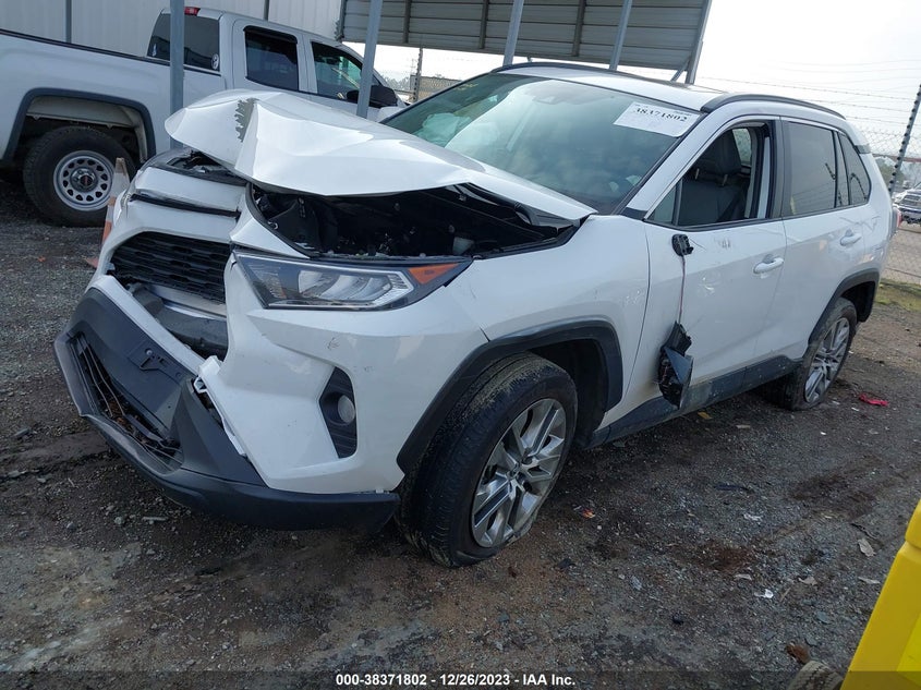VIN 2T3C1RFV2LW083321 2020 TOYOTA RAV4 XLE PREMIUM